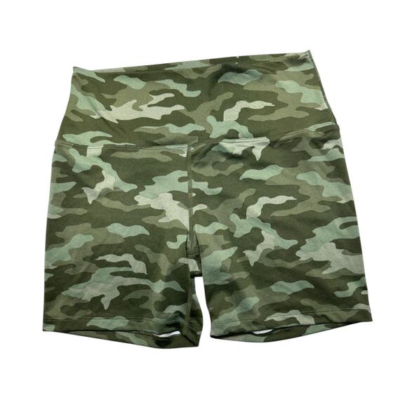 Pink Victoria Secret Green Camo High-waisted Athletic Shorts Size Medium - Picture 2 of 8